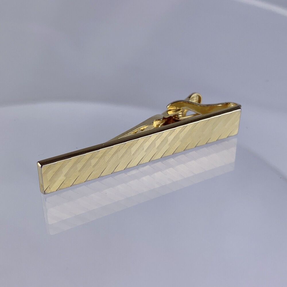 Simple Striped Etched Gold Tone Tie Clip Bar Formal Modern Vintage O1